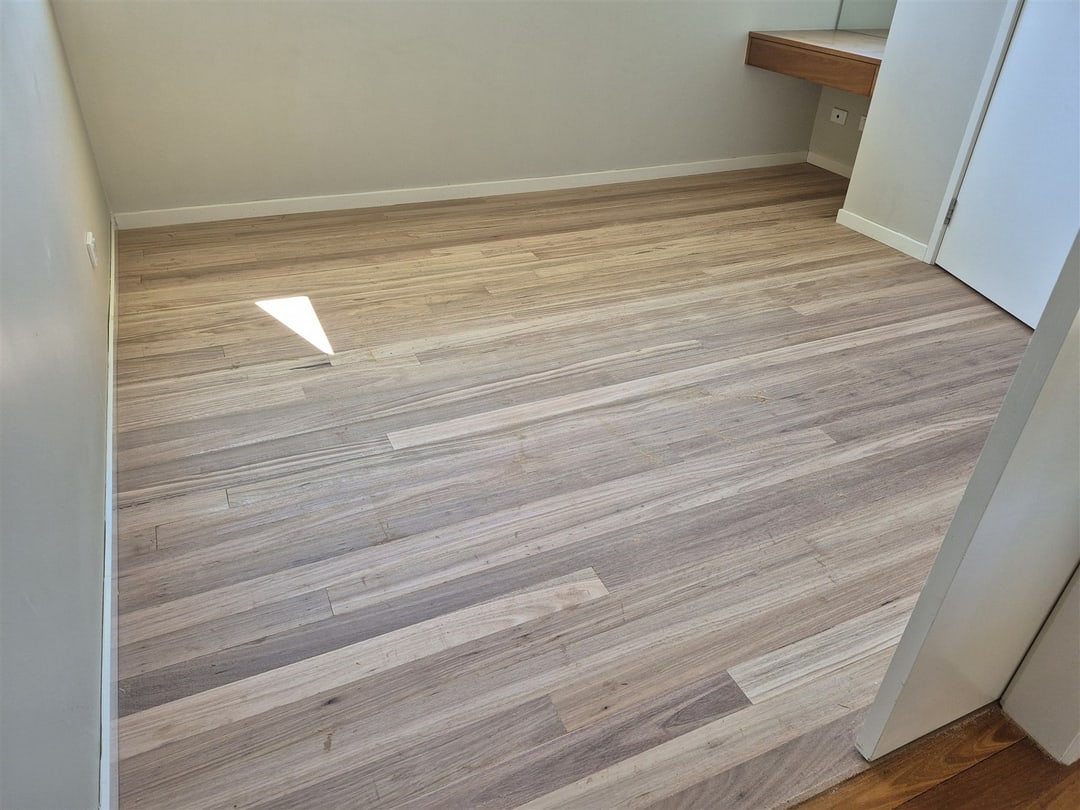 Bedroom corner with built-in desk, Brisbane